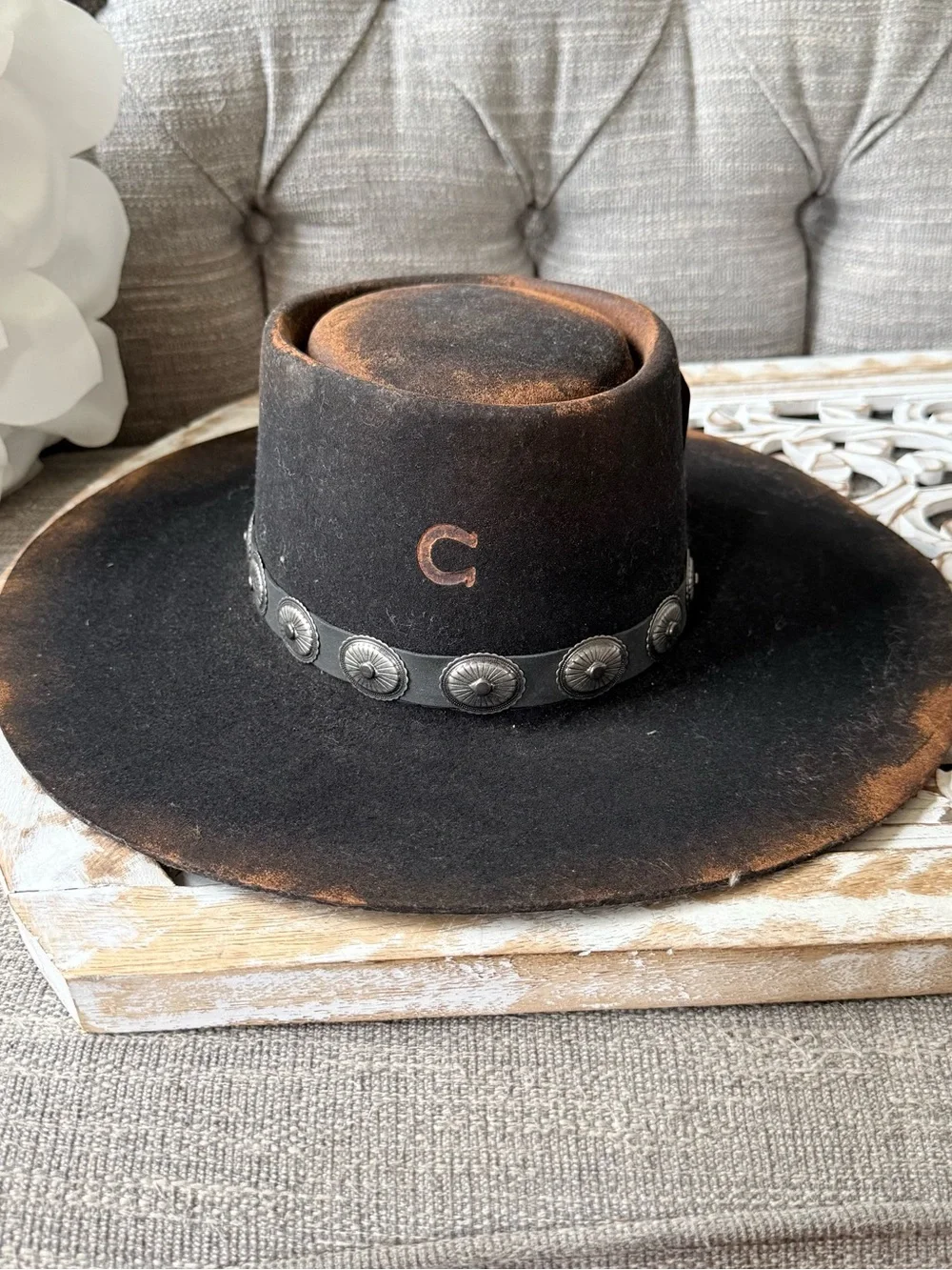 Charlie 1 Horse High Desert Distressed Black Western Cowboy Hat Small